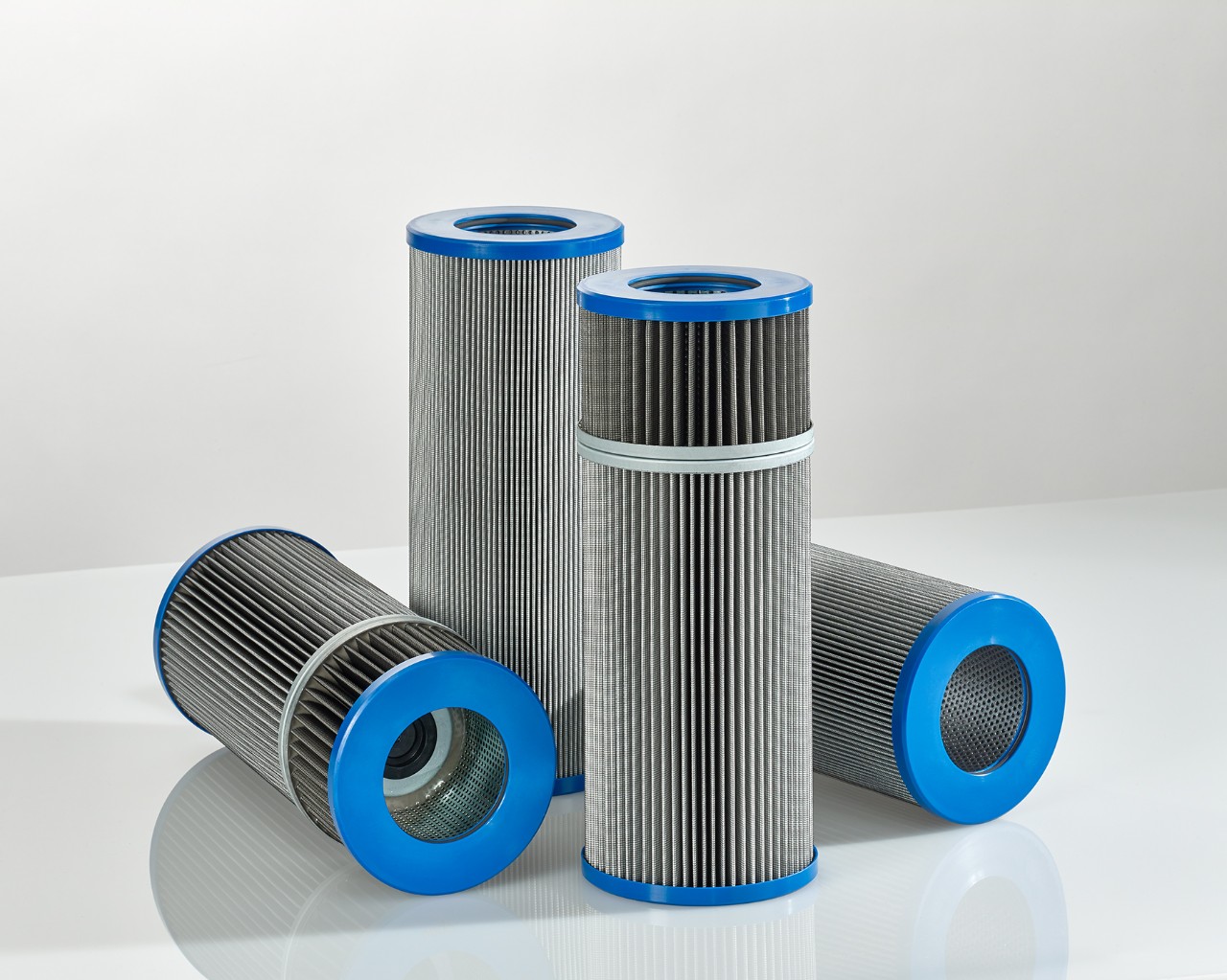 Eaton-TWF-Twinfil-and-01NR1000-filter-elements.jpg
